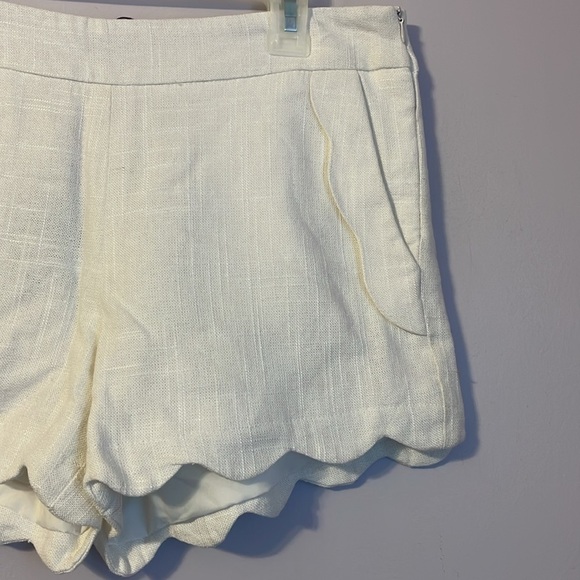 Cynthia Rowley New York White Linen Cotton Blend Scallop Hem Shorts size 4 - Picture 3 of 15